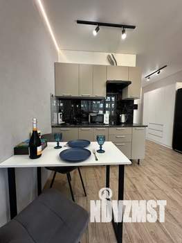 Студия квартира, посуточно, 30м2, 14/23 этаж