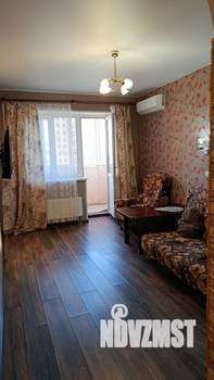 Студия квартира, на длительный срок, 32м2, 13/17 этаж