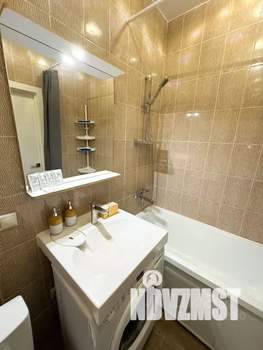 1-к квартира, посуточно, 29м2, 18/23 этаж