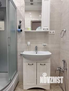 1-к квартира, посуточно, 50м2, 6/10 этаж