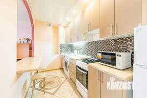 2-к квартира, посуточно, 50м2, 1/1 этаж