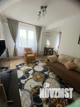 1-к квартира, посуточно, 35м2, 1/1 этаж