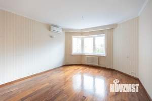 4-к квартира, вторичка, 125м2, 5/17 этаж
