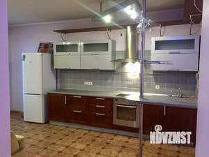 2-к квартира, вторичка, 63м2, 11/18 этаж