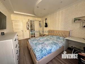 2-к квартира, вторичка, 67м2, 8/23 этаж