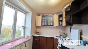 3-к квартира, вторичка, 57м2, 9/9 этаж