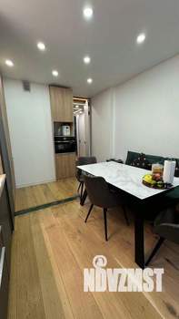 2-к квартира, вторичка, 63м2, 3/23 этаж