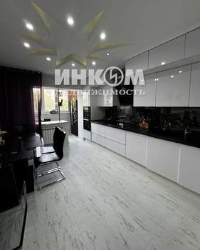 3-к квартира, вторичка, 118м2, 2/19 этаж