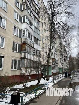 3-к квартира, вторичка, 50м2, 6/9 этаж