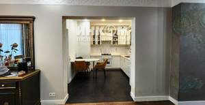 3-к квартира, вторичка, 102м2, 2/5 этаж