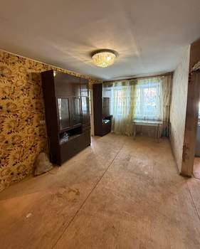 2-к квартира, вторичка, 44м2, 1/5 этаж