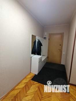 1-к квартира, вторичка, 38м2, 1/9 этаж