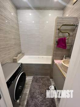 2-к квартира, вторичка, 64м2, 4/18 этаж