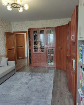 2-к квартира, вторичка, 52м2, 13/23 этаж