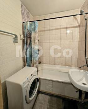 1-к квартира, вторичка, 42м2, 15/25 этаж