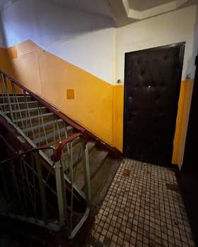 2-к квартира, вторичка, 45м2, 1/5 этаж