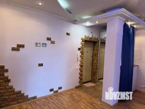 2-к квартира, вторичка, 63м2, 11/18 этаж