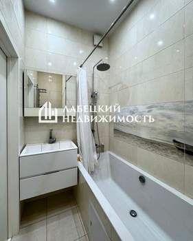 3-к квартира, вторичка, 82м2, 23/23 этаж