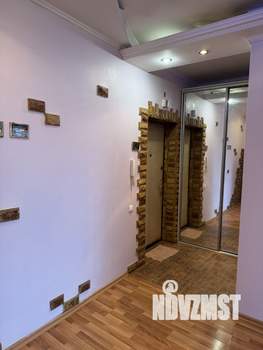 2-к квартира, вторичка, 63м2, 11/18 этаж