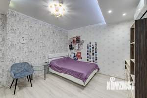 2-к квартира, вторичка, 62м2, 10/18 этаж