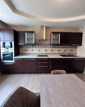 2-к квартира, вторичка, 70м2, 7/17 этаж