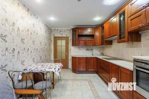 2-к квартира, вторичка, 61м2, 3/18 этаж