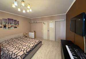 2-к квартира, вторичка, 62м2, 10/17 этаж