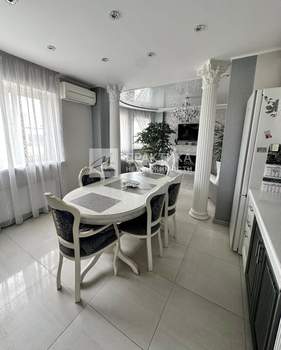 2-к квартира, вторичка, 69м2, 9/13 этаж