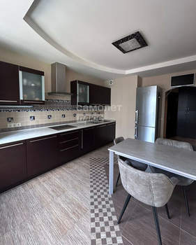 2-к квартира, вторичка, 70м2, 7/17 этаж