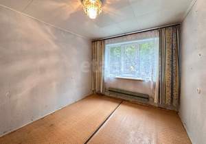 3-к квартира, вторичка, 63м2, 1/9 этаж