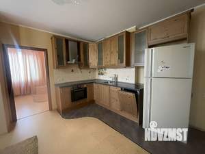 2-к квартира, вторичка, 64м2, 7/17 этаж