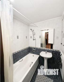 3-к квартира, вторичка, 59м2, 5/6 этаж