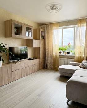 1-к квартира, вторичка, 47м2, 8/17 этаж