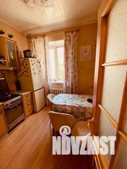 3-к квартира, вторичка, 77м2, 2/2 этаж