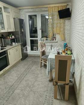 2-к квартира, вторичка, 68м2, 14/25 этаж