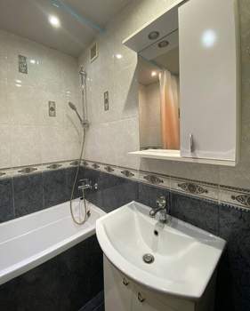 1-к квартира, вторичка, 43м2, 8/17 этаж
