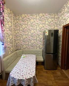 3-к квартира, вторичка, 75м2, 1/3 этаж