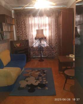 3-к квартира, вторичка, 55м2, 1/2 этаж