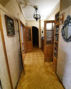 3-к квартира, вторичка, 83м2, 2/5 этаж