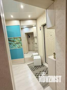 2-к квартира, вторичка, 42м2, 14/18 этаж