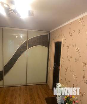 2-к квартира, вторичка, 39м2, 5/5 этаж