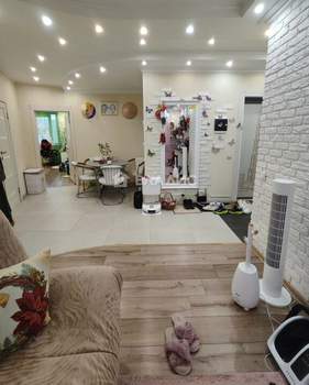 2-к квартира, вторичка, 70м2, 8/23 этаж