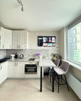 Студия квартира, вторичка, 28м2, 18/23 этаж