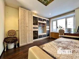 3-к квартира, вторичка, 54м2, 6/9 этаж