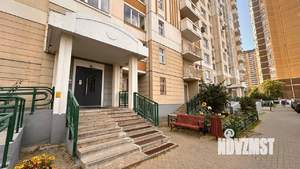 4-к квартира, вторичка, 104м2, 2/23 этаж