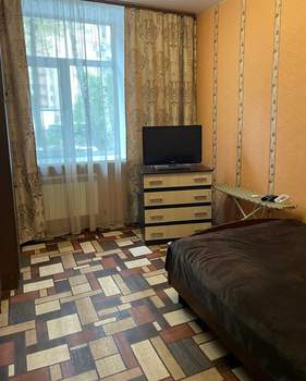 3-к квартира, вторичка, 75м2, 1/3 этаж