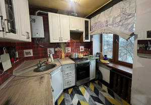 2-к квартира, вторичка, 43м2, 4/5 этаж