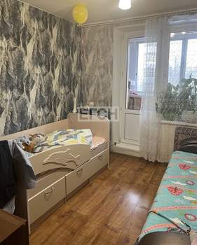 3-к квартира, вторичка, 50м2, 6/9 этаж