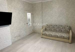 2-к квартира, вторичка, 64м2, 6/18 этаж