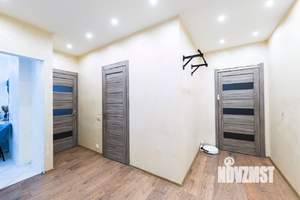 2-к квартира, вторичка, 62м2, 10/18 этаж